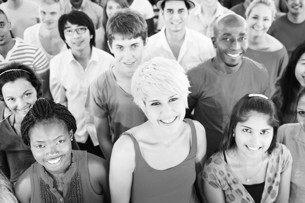 Yalnız Yürümeyeceksin Bu Yolu; Yol Sen Olacaksın