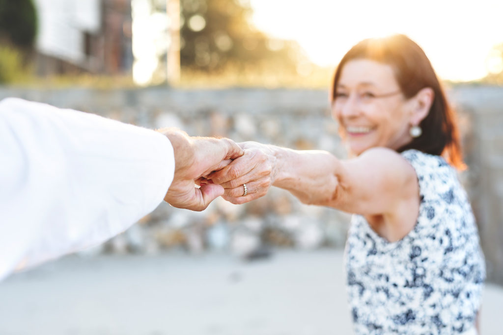 Büyükanne/Büyükbaba Evleniyor