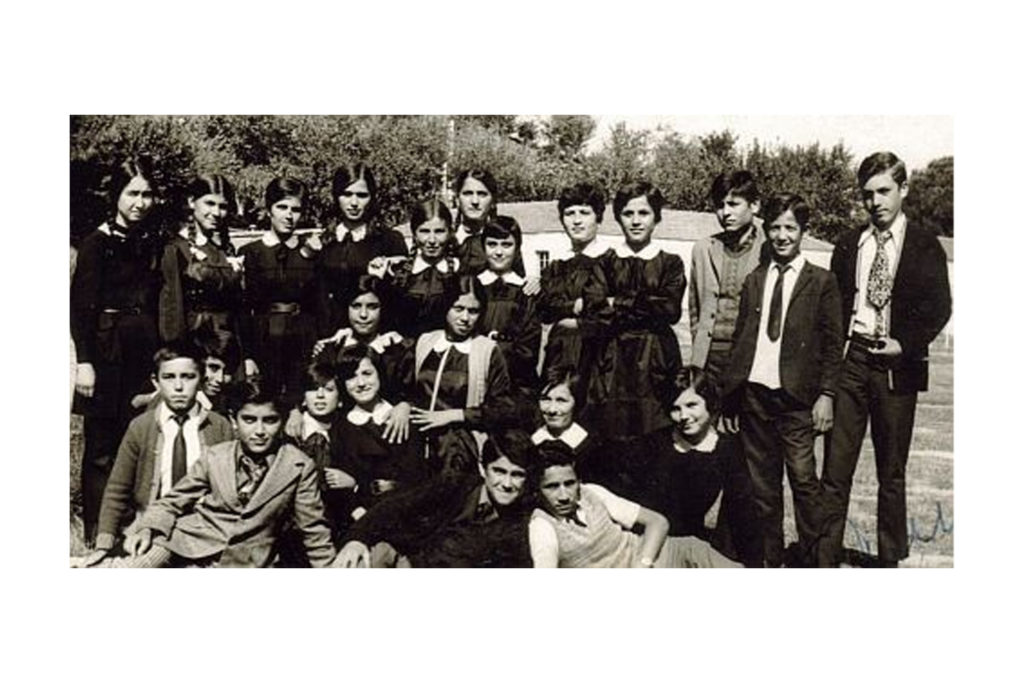 Solmasın Güzelim Adabelen Çiçekleri