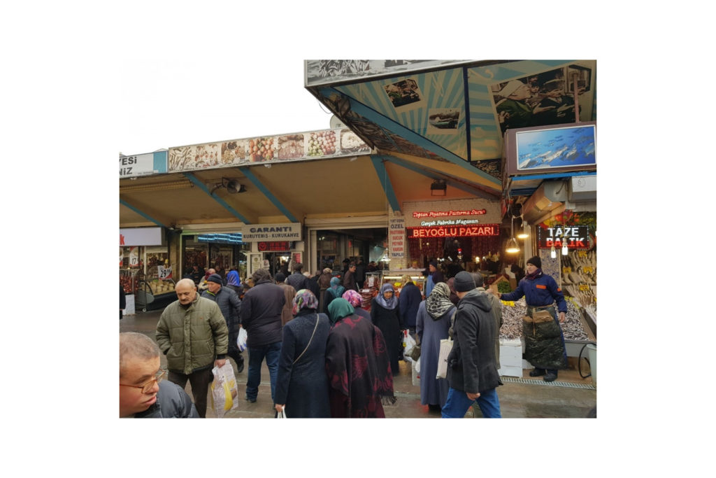 “Bayram Gelmiş Neyime” Demeyenlerin Bayram Taşkalası