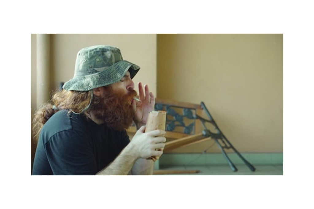 Kendini Sürgüne Yollayan Adam